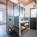 Apartman Guesthost - Bixio 29 3 And 5