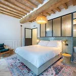 Apartman Guesthost - Bixio 29 3 And 5