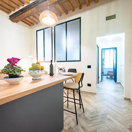 Guesthost - Bixio 29 3 And 5 * 帕爾馬